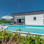 Oleandra Sveti Petar u Šumi