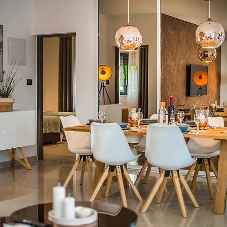 Oleandra Villa Sveti Petar u Sumi